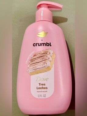 Dove x Crumbl Tres Leches Nourishing Body Wash